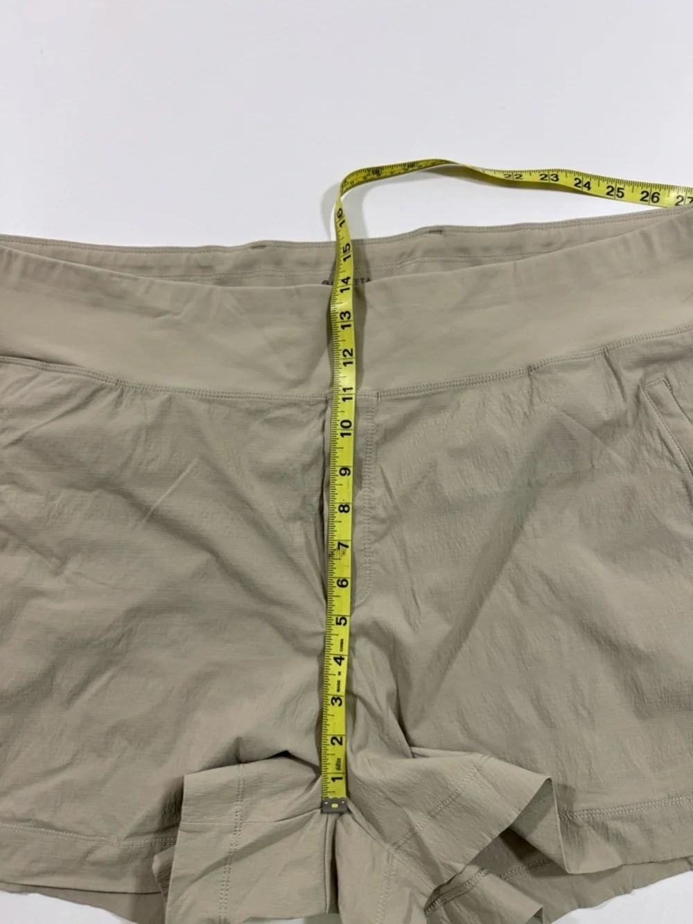 Athleta Trekkie North Shorts Beige Ripstop Hiking